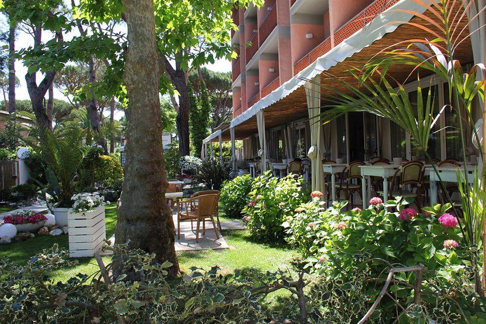 Hotel Bijou Forte dei Marmi Luaran gambar